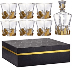 Crystal Whiskey Decanter – Need an exclusive gift for your uncle?