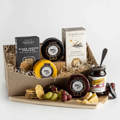 Decadent Cheese Hamper – The best birthday gift for a foodie girlfriend