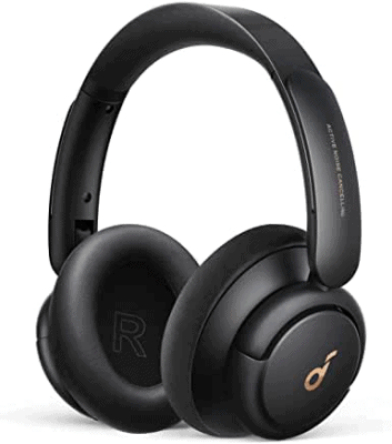 Noise-Cancelling Headphones – The gift every bestie deserves