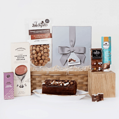 Chocolate Gift Hamper – Best Valentines gift for your girlfriend