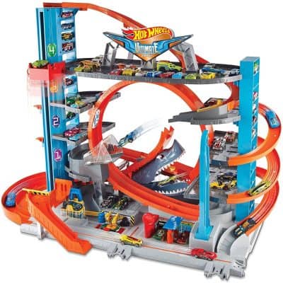 Hot Wheels City Garage – An endlessly fun toy for a 4 year old boy