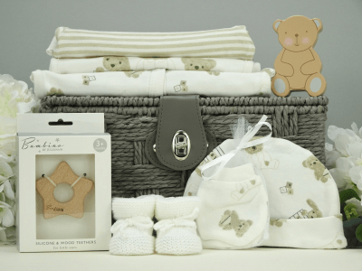 Unisex Newborn Baby Box – An ideal new baby hamper