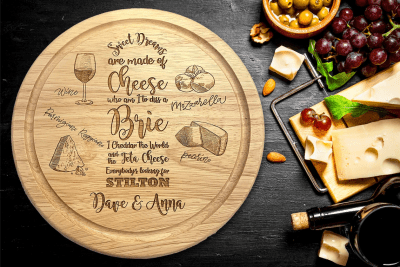 Personalised Cheese Board – Gifts for wine lovers